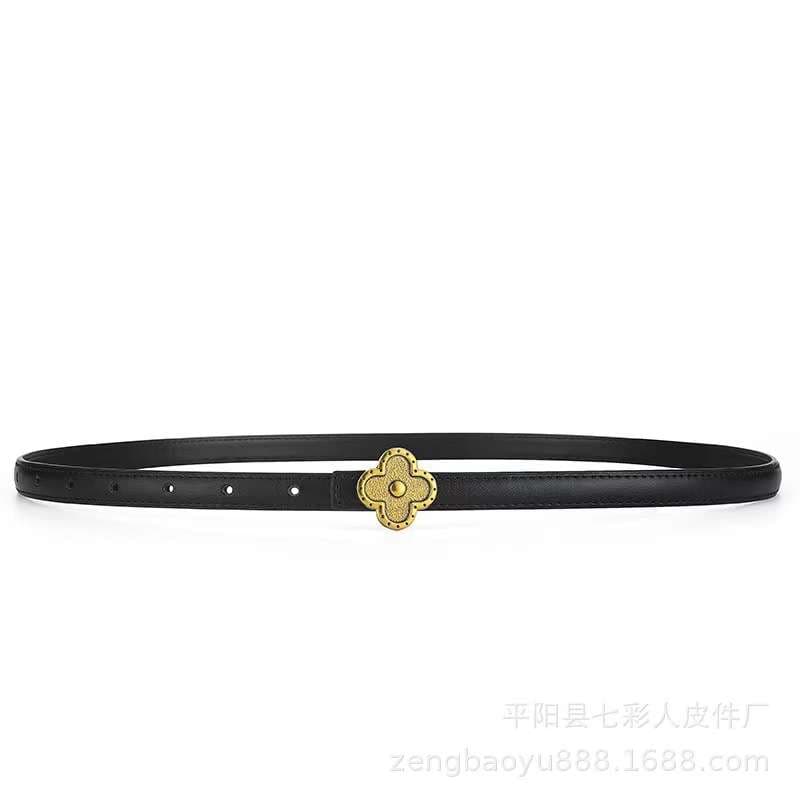 ベルト レディース レザーベルト 華やかな四つ葉モチーフのスリムベルト