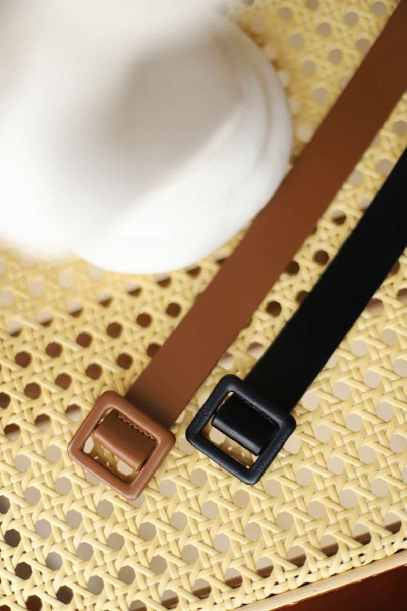 ベルト レディース レザーベルト シンプル細身バックルベルト