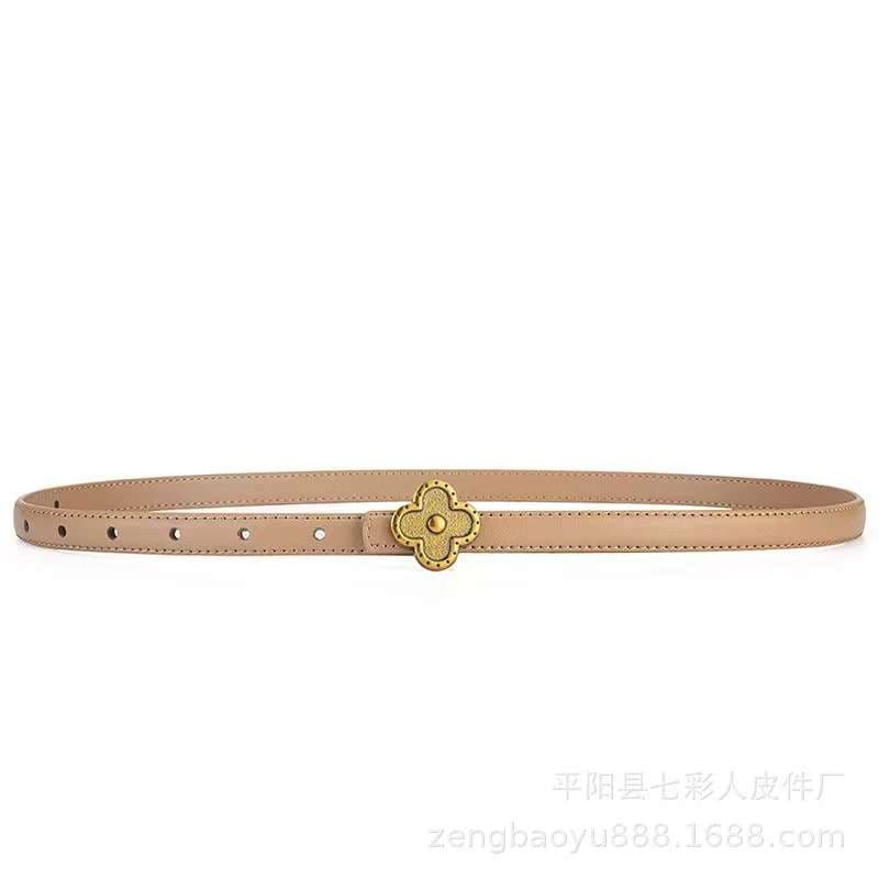 ベルト レディース レザーベルト 華やかな四つ葉モチーフのスリムベルト