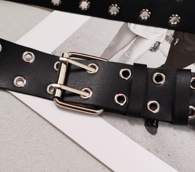 レディース ベルト レディース レザーベルト 黒 鋲打ち 二重穴 個性派