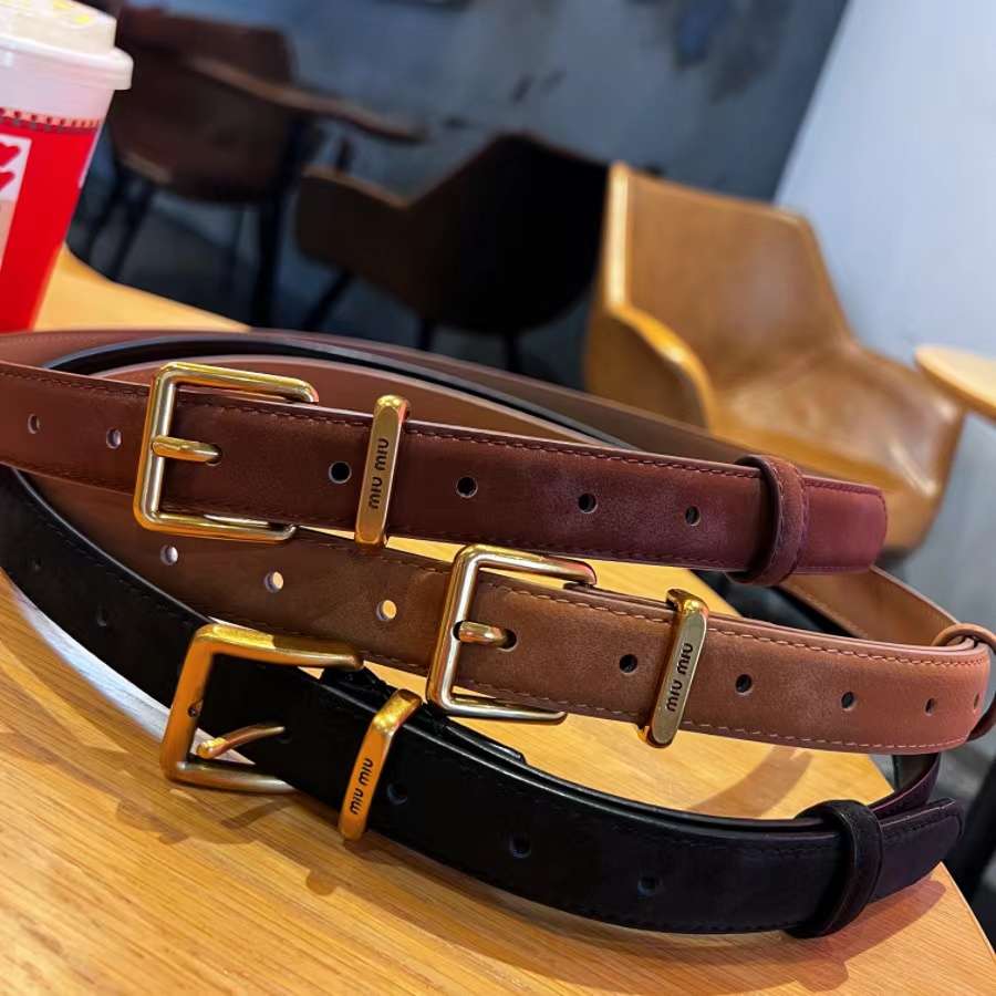 ベルト レディース レザーベルト 上質素材の細身バックルベルト